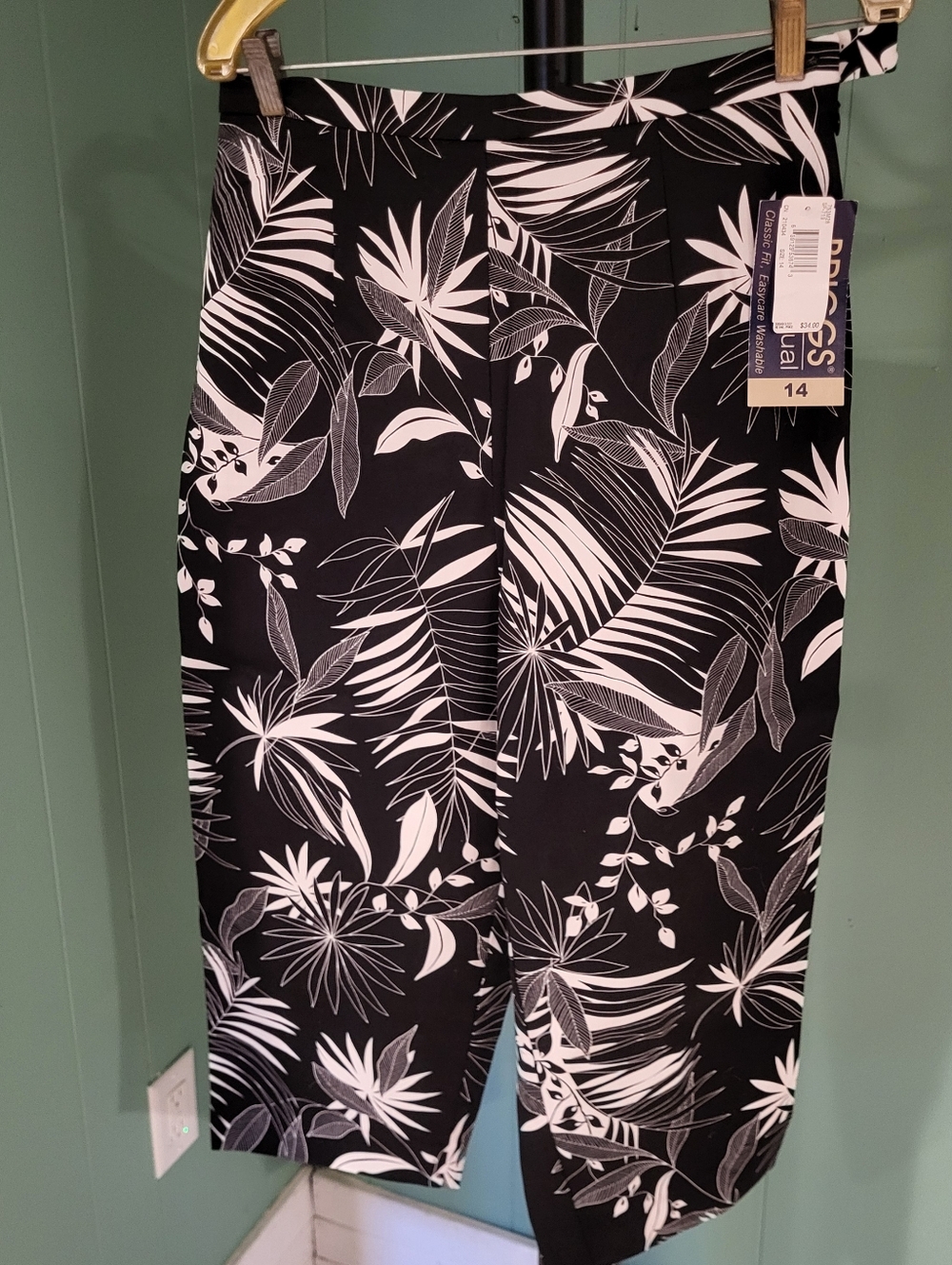 NWT Cropped Black & White Tropical Print Pants, 14, Cotton/Spandex